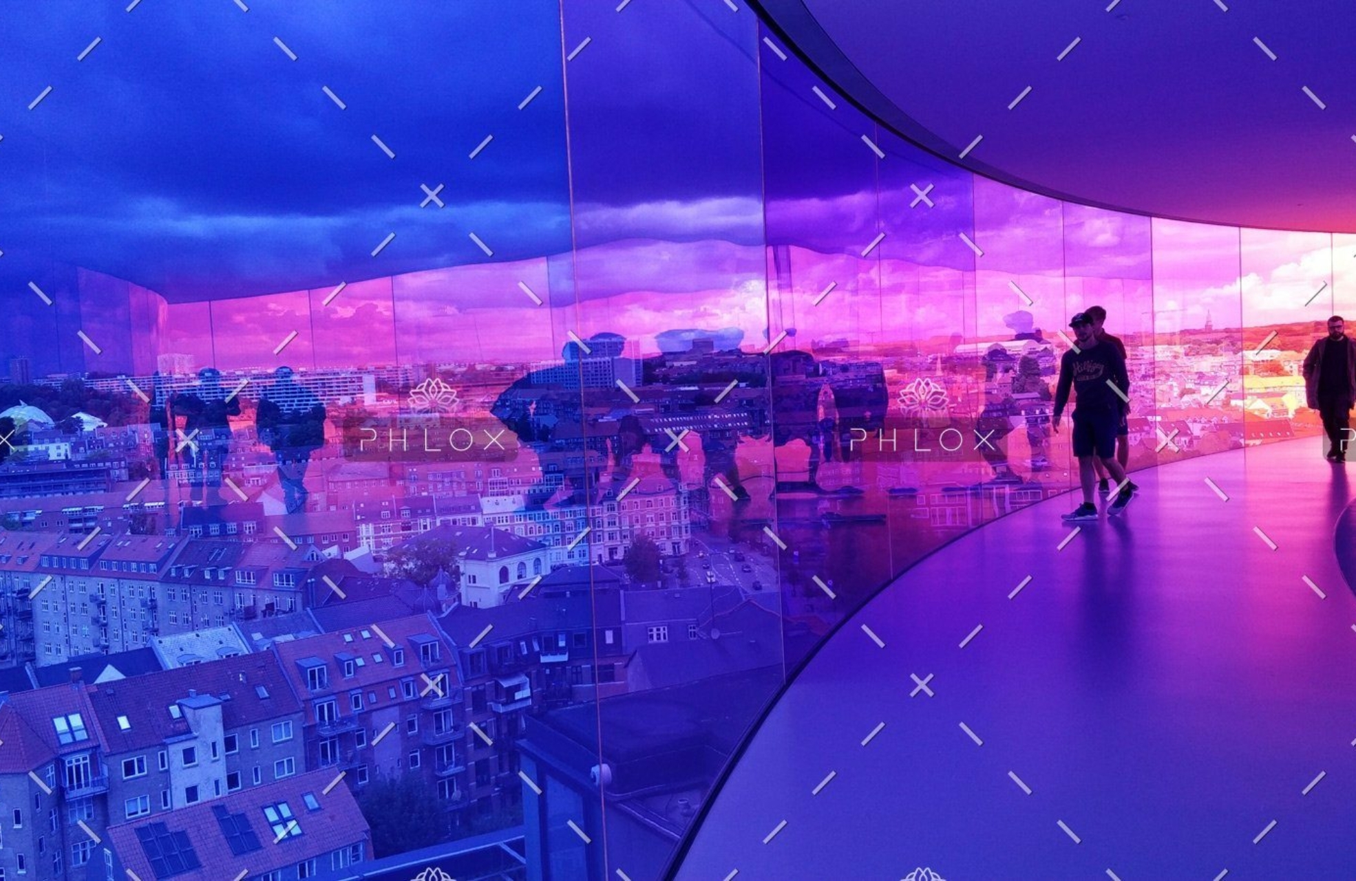 demo-attachment-48-roel-dierckens-1416099-unsplash